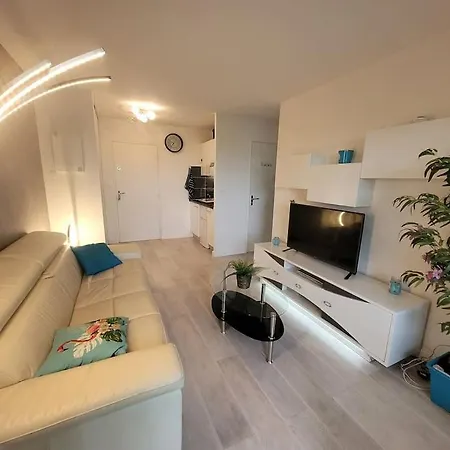 Le Bleu Azur Fréjus